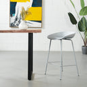 Tabouret de bar MARIO en plastique 65 cm – Gris – Sièges pour îlot de cuisine moderne
