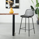 Tabouret de bar en plastique DANIELLA - Hauteur 65 cm - Finition noire élégante - Moderne et durable