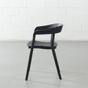 Fauteuil en plastique MILLS (NOIR) – Siège moderne, durable et léger