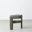 Fauteuil d'appoint en tissu MEZE – Fauteuil rembourré vert pour salon