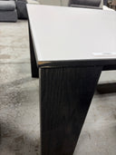 Empire – Table à manger