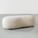 Repose-pieds ottoman MAGNUS (crème) – Design moderne, revêtement souple