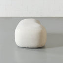 Repose-pieds ottoman MAGNUS (crème) – Design moderne, revêtement souple